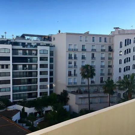 Luckey Homes - Rue Latour Maubourg * カンヌ